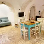 Trullo Bianco Casa de Férias