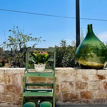 Trullo Bianco 오스투니