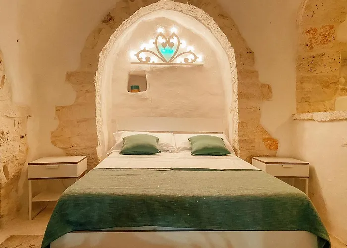 Trullo Bianco 오스투니