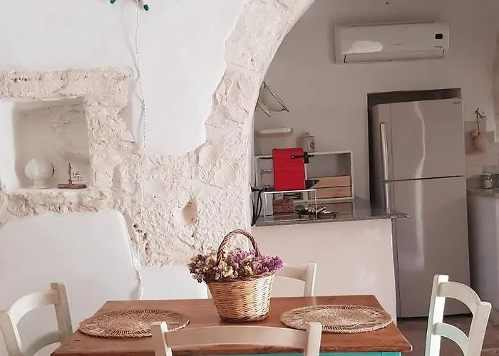 Trullo Bianco 오스투니